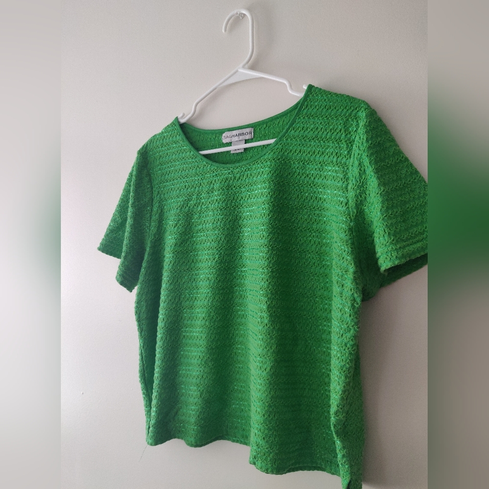 Cropped Patterned Top - Picture 2 of 2